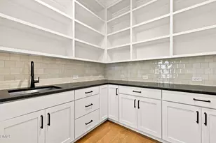 2929 Mt Vernon Church Rd, Raleigh, NC 27613 - Photo 10