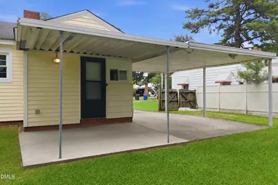 404 Dewey Street SW, Wilson, NC 27893 - Photo 12