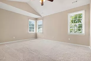 5524 Edgebury Rd, Raleigh, NC 27613 - Photo 14