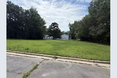 801 2nd Avenue, Selma, NC 27576 - Photo 2