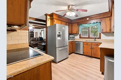 105 Brentwood Drive N, Wilson, NC 27893 - Photo 2