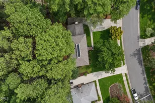 2435 Sedgefield Dr, Chapel Hill, NC 27514 - Photo 44