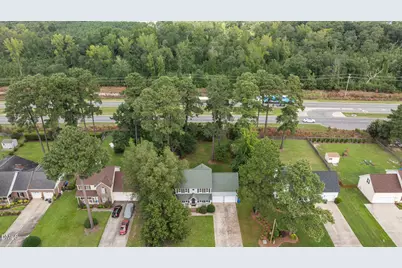 8318 Umstead Drive, Fayetteville, NC 28304 - Photo 6