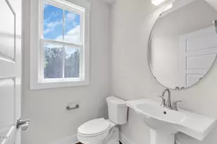 1106 Blackthorn Ln, Durham, NC 27703 - Photo 16