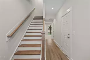 530 Plumleaf Ln, Durham, NC 27703 - Photo 2