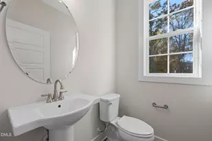 530 Plumleaf Ln, Durham, NC 27703 - Photo 10