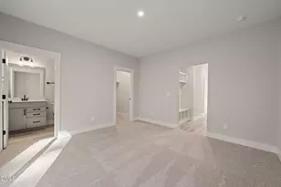536 Plumleaf Ln, Durham, NC 27703 - Photo 4