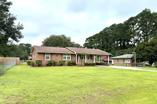 2248 Longleaf Pine Dr, Kinston, NC 28504 - Photo 2