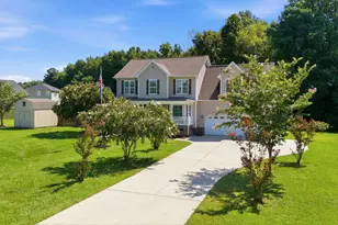 637 Dickinson Rd, Smithfield, NC 27577 - Photo 34