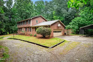 1110 Sandlewood Dr, Durham, NC 27712 - Photo 2