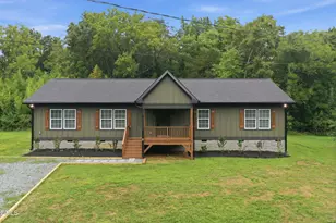 509 E Webb St, Mebane, NC 27302 - Photo 1