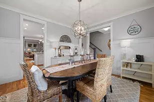 18 Landover Cir, Chapel Hill, NC 27516 - Photo 4
