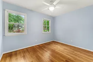 2469 Foxwood Dr, Chapel Hill, NC 27514 - Photo 20