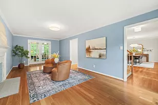 2469 Foxwood Dr, Chapel Hill, NC 27514 - Photo 10