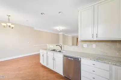 10510 Sablewood Drive #112, Raleigh, NC 27617 - Photo 16