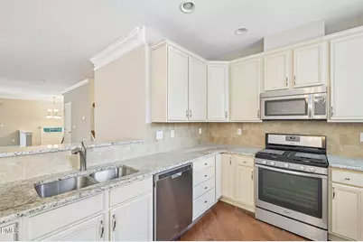 10510 Sablewood Drive #112, Raleigh, NC 27617 - Photo 14