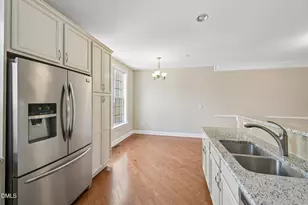 10510 Sablewood Dr, Raleigh, NC 27617 - Photo 10