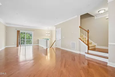 10510 Sablewood Drive #112, Raleigh, NC 27617 - Photo 4