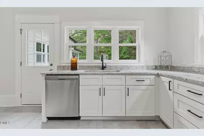 405 E Academy Street, Fuquay-Varina, NC 27526 - Photo 18