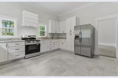 405 E Academy Street, Fuquay-Varina, NC 27526 - Photo 14