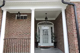 605 Walapai Dr, Fuquay-Varina, NC 27526 - Photo 2