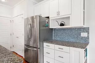 459 S Greensboro St, Carrboro, NC 27510 - Photo 16