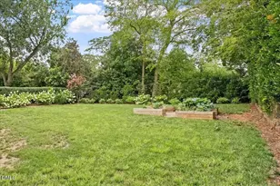 2725 Cooleemee Dr, Raleigh, NC 27608 - Photo 32
