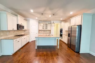 354 Crimson Way, Pittsboro, NC 27312 - Photo 2