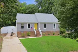 8108 Bellingham Cir, Raleigh, NC 27615 - Photo 2