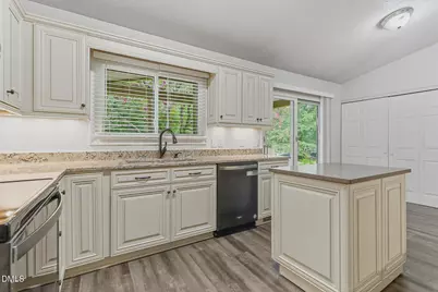 102 Oaklake Court, Fuquay Varina, NC 27526 - Photo 18