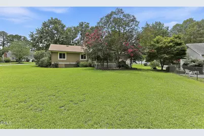 102 Oaklake Court, Fuquay Varina, NC 27526 - Photo 42