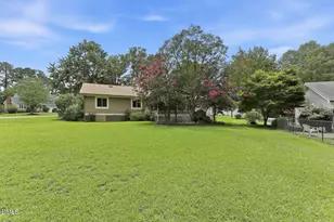 102 Oaklake Ct, Fuquay Varina, NC 27526 - Photo 42