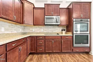 929 Stable Fern Dr, Fuquay Varina, NC 27526 - Photo 6