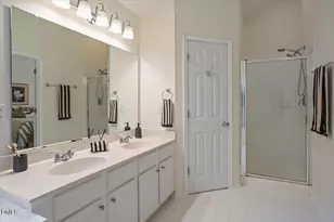 1423 Crimson Creek Dr, Durham, NC 27713 - Photo 20