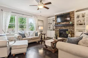 7049 Rex Rd, Holly Springs, NC 27540 - Photo 8