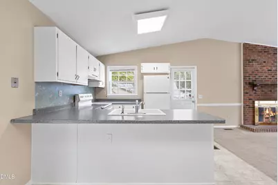 5804 Caledonia Street, Raleigh, NC 27609 - Photo 12