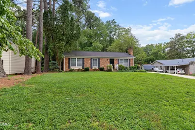 5804 Caledonia Street, Raleigh, NC 27609 - Photo 2