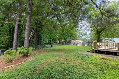 5804 Caledonia Street, Raleigh, NC 27609 - Photo 40