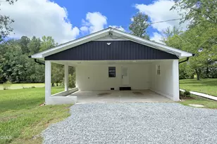 7962 Sylvan Rd, Liberty, NC 27298 - Photo 6