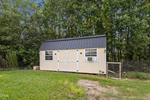 1435 Old Mintz Hwy, Roseboro, NC 28382 - Photo 34
