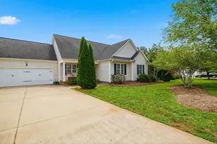 109 Cale Dr, Burlington, NC 27215 - Photo 1