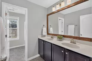1007 Poplar St, Durham, NC 27703 - Photo 14