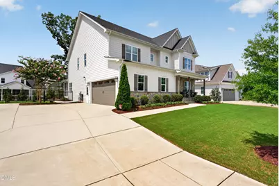 212 Utley Bluffs Drive, Holly Springs, NC 27540 - Photo 2