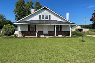 3689 Baileys Xrds Rd, Benson, NC 27504 - Photo 4