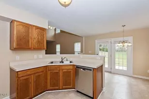 2101 Great Bend Dr, Durham, NC 27704 - Photo 8