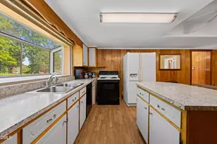 1108 W King St, Hillsborough, NC 27278 - Photo 8