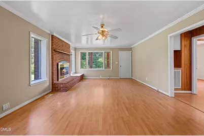 1108 W King Street, Hillsborough, NC 27278 - Photo 6