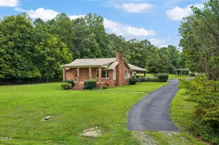 1108 W King St, Hillsborough, NC 27278 - Photo 22