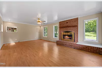 1108 W King Street, Hillsborough, NC 27278 - Photo 4