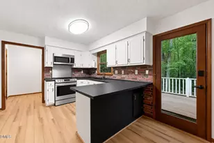 3607 Courtland Dr, Durham, NC 27707 - Photo 14